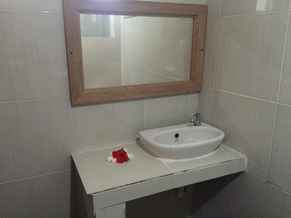 Linggy Homestay Lembongan Eksteriør billede
